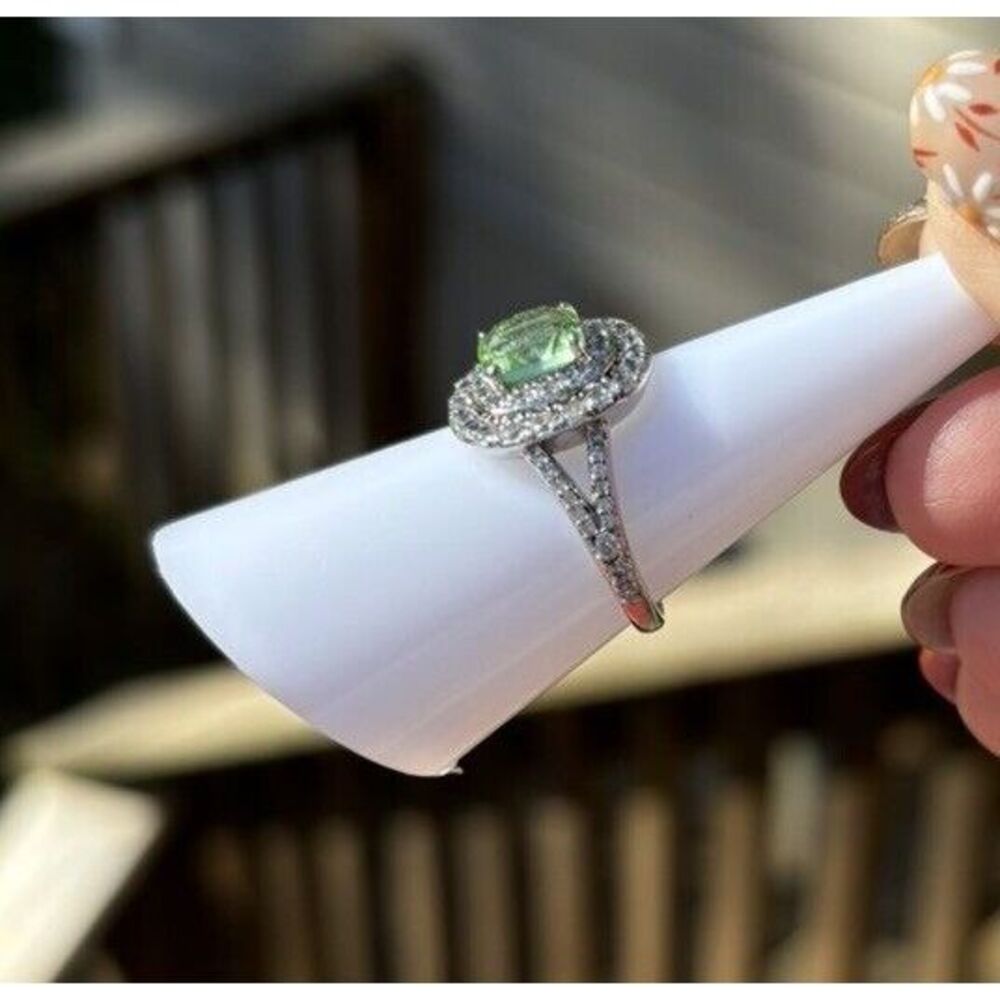 Bomb Party RBP2747 LC Light Green Quartz Sz 6 Rhodium Plated Band - Picture 3 of 3